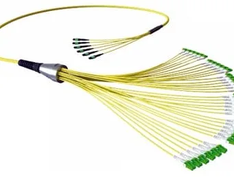 Ensamblajes pre-conectorizados de fibra óptica