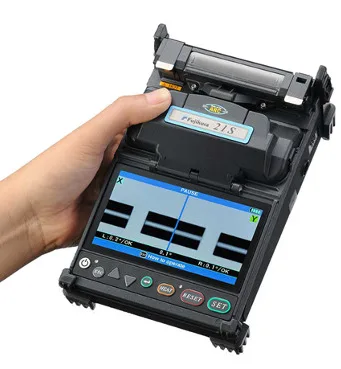 Empalmadora V-groove para despliegues FTTH