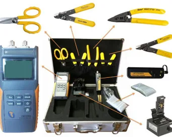 Kits para limpieza y conectorización