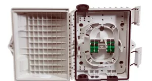 Cajas para unir cables de fibra óptica