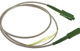 Latiguillos armados de fibra óptica