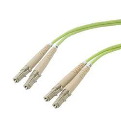 Cables de fibra OM5 para centros de datos